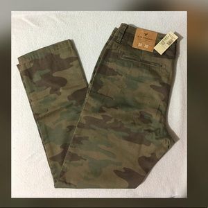 Men’s America Eagles Green Pants